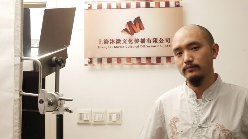 选择加盟品牌时，首先要考察其实力与资质。一个有实力的加盟品牌，通常具备以下条件：